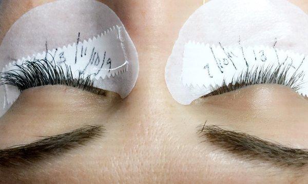 Lashes make such a difference in enhancing any eye shape or color! This was one of my brides before her big day, mid-way through a Full Set.