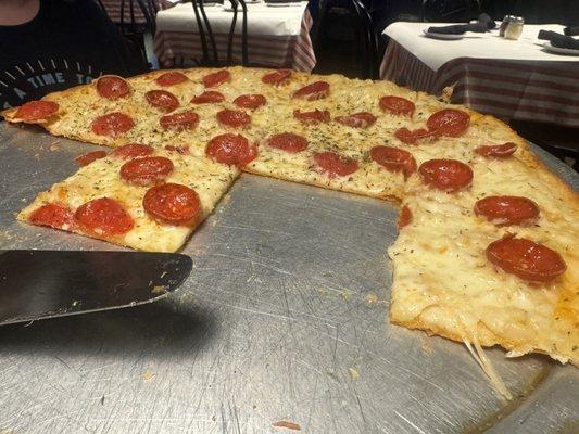 Large pepperoni. You have to try the garlic and olive oil base.