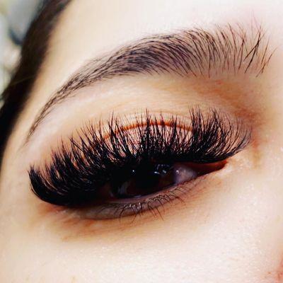 Lavish Glamour Studio