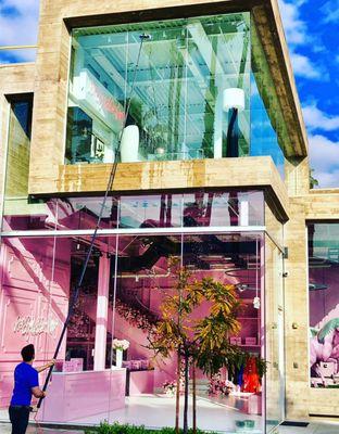 LA Elite Window Cleaning