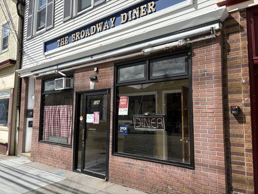Broadway Diner