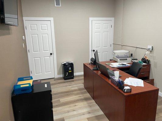 Lance Truck & Auto Sales