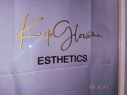 KeepGlowinn Esthetics