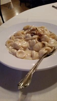 Three cheese pasta with crispy onions