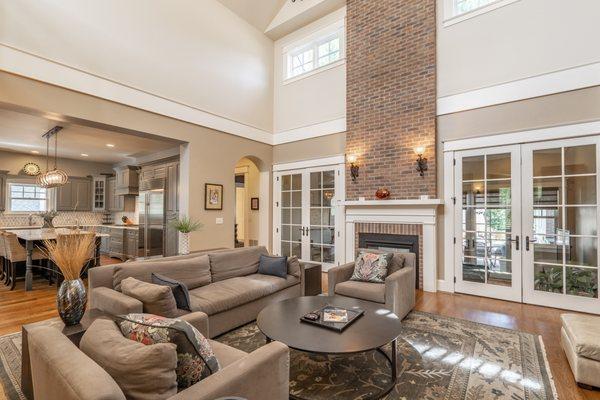 Dramatic vaulted family room