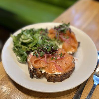 Smoked Salmon Toast