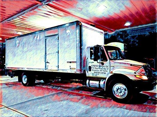 Supreme Moving