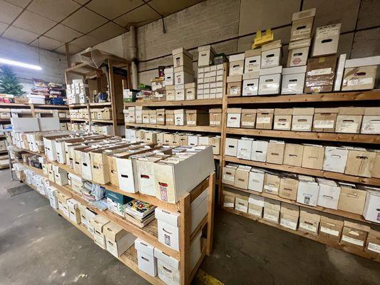 Comics Cards & Collectibles