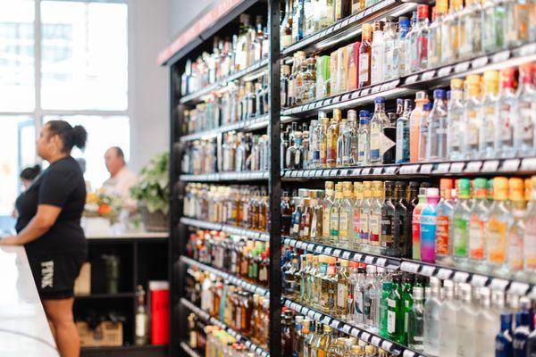 Deluxe Liquor Store