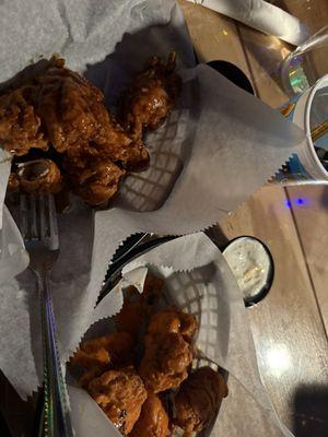 Boneless chicken wings (teriyaki and buffalo)