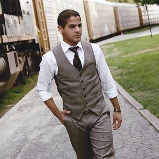 F E R N A N D O M A U E L