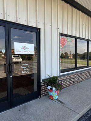Falcon Creek Boutique
