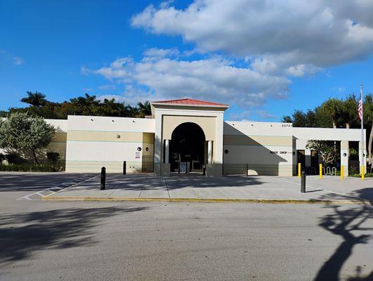 Glades Road Branch Library
