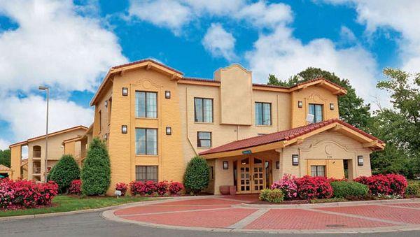 MH Hampton Hampton VA Property Exterior