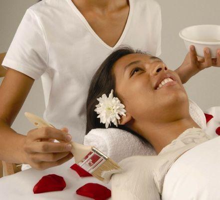Customized Facials and Skin Treatments