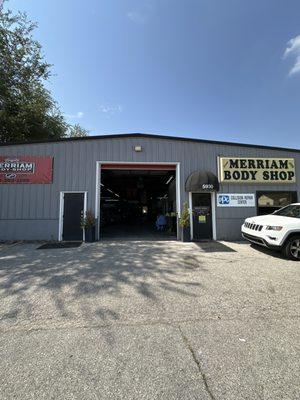 Merriam Body Shop