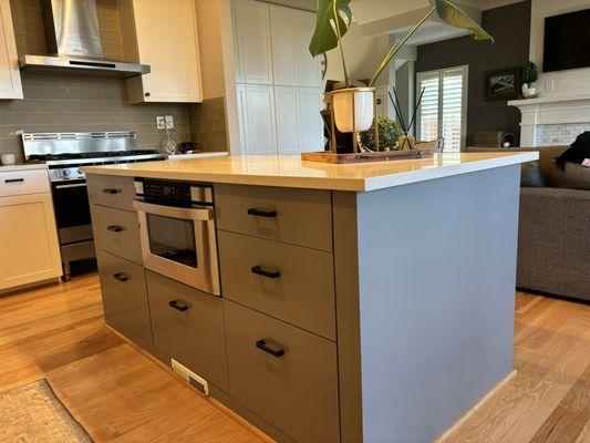 Kitchen Island