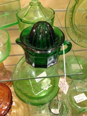 I love vintage juicers