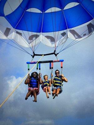 Parasailing babyyyyy