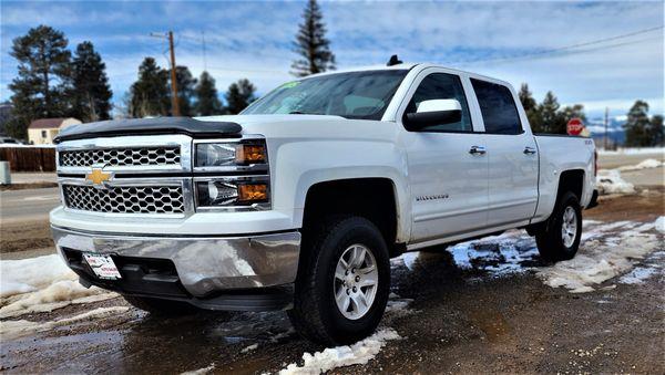 2015 Chevrolet Silverado 1500 4x4 - Automatic