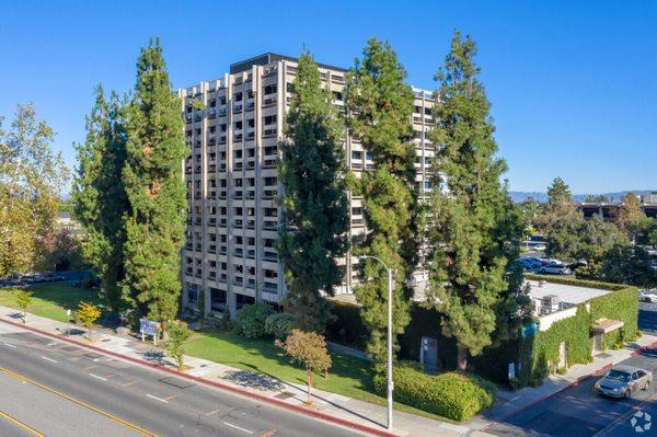 Six Twelve Medical Building