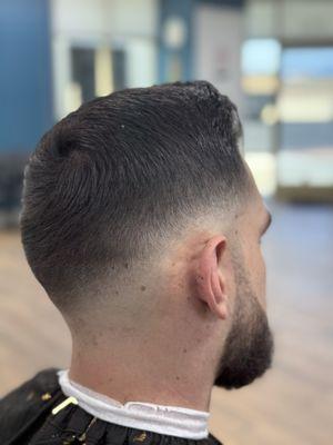 Los Catrines Barbershop