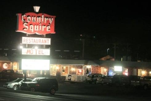 Country Squire Motel & Restaurant