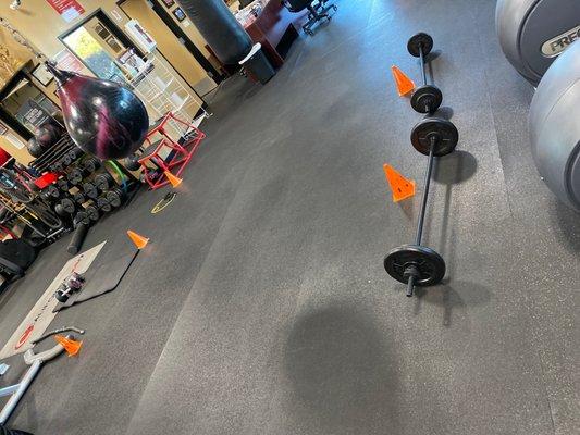 California Fitness 24/7 - Oakley