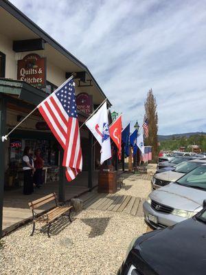 Grand Lake Wine & Spirits