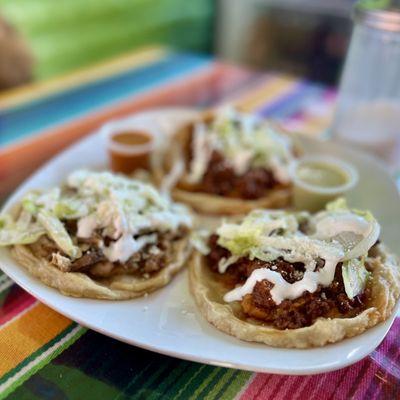 Sopas - Carnitas & Chorizo