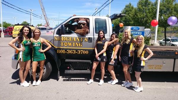 Jazz Bear trying to be a tow truck operator.