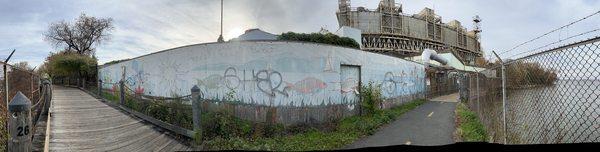 TL & H Hadadmired and ambled GEORGE ASHINGTONS bikepath parkway since FEBRUARY 2008"