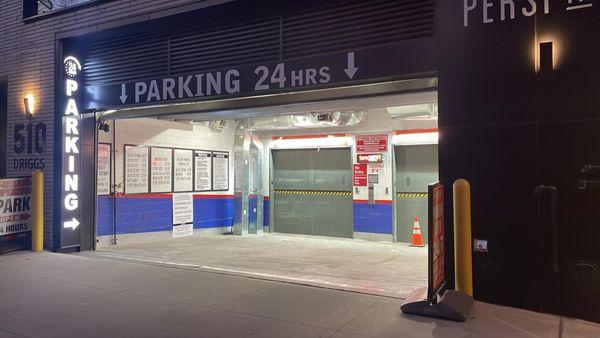 Amafhha Parking Garage