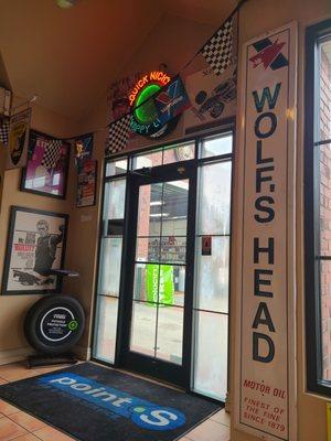 Walker Tire Point S & Quick Nick's