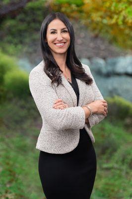 Amanda D Yasbek - Onyx Law Office