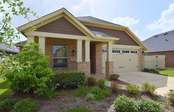 Lynda Gonzalez - Better Homes & Garden Real Estate