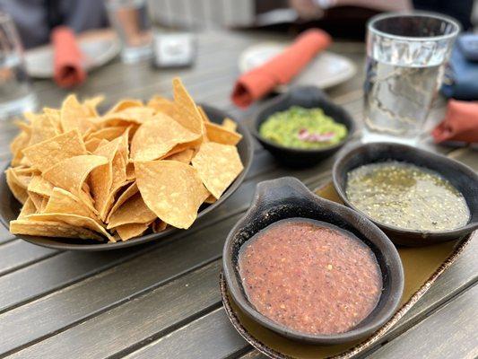 Loved the salsa & guac!!