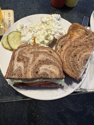 Stulgin's Park Boulevard Tavern