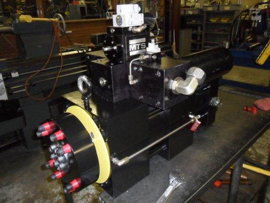 Industrial Servo Hydraulics