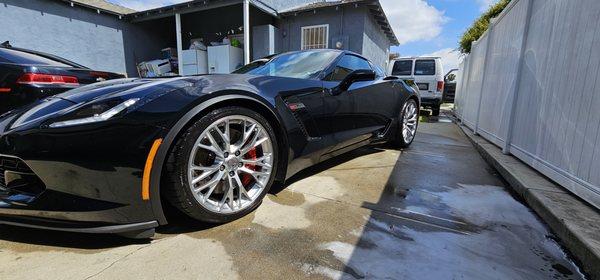 Imperio Detail Garage