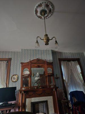 Spent a great night in Carol's room, bed was a bit squeaky. We had some good laughs.