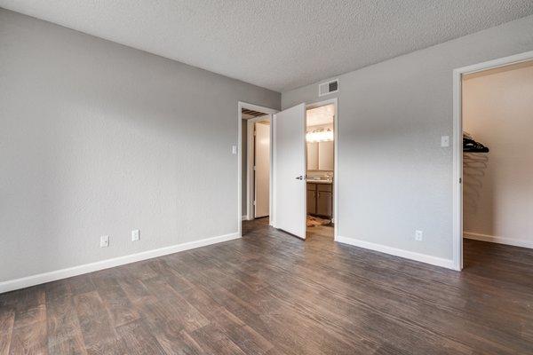 Welcome to Mission Hill Apartments!