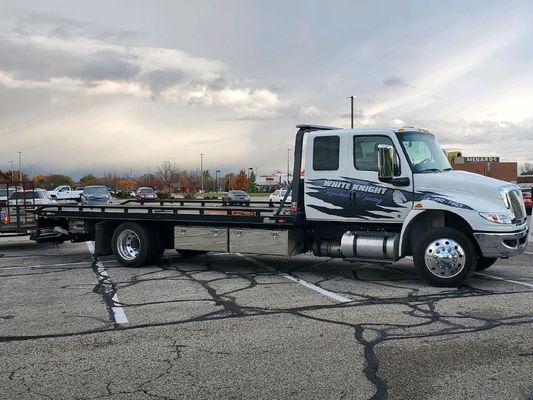 White Knight Roadside & Towing