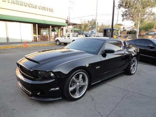 CUSTOM COLLISION SPECIALTIES