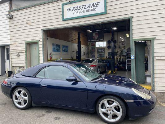Tim Benson's Fastlane Porsche Repair