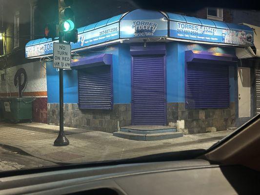 Torres Grocery