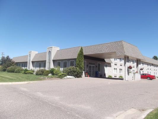 Cedarville Lodge