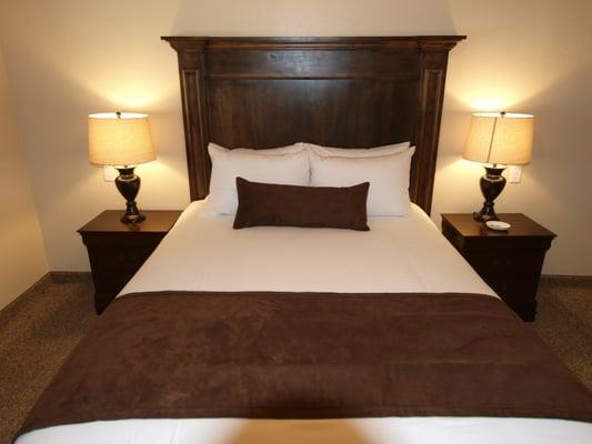 Winterton Suites washes all our linens between each guest. We use only premium linens.