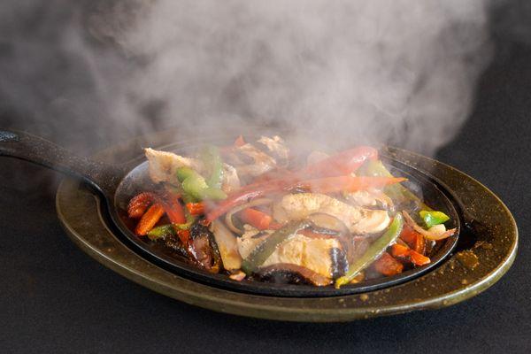 The Club Tavern & Grill