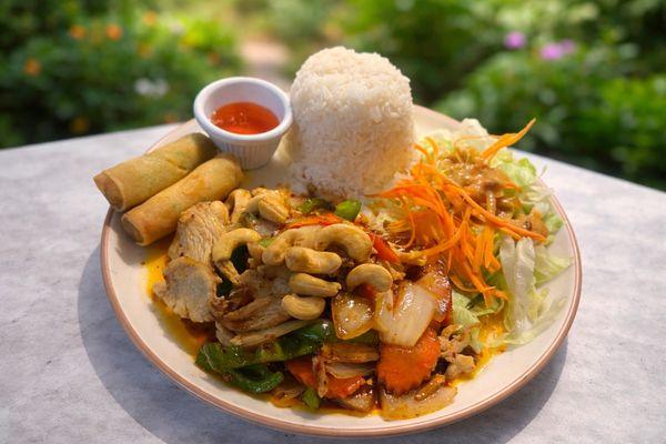 Lunch special cashew nuts stir fried